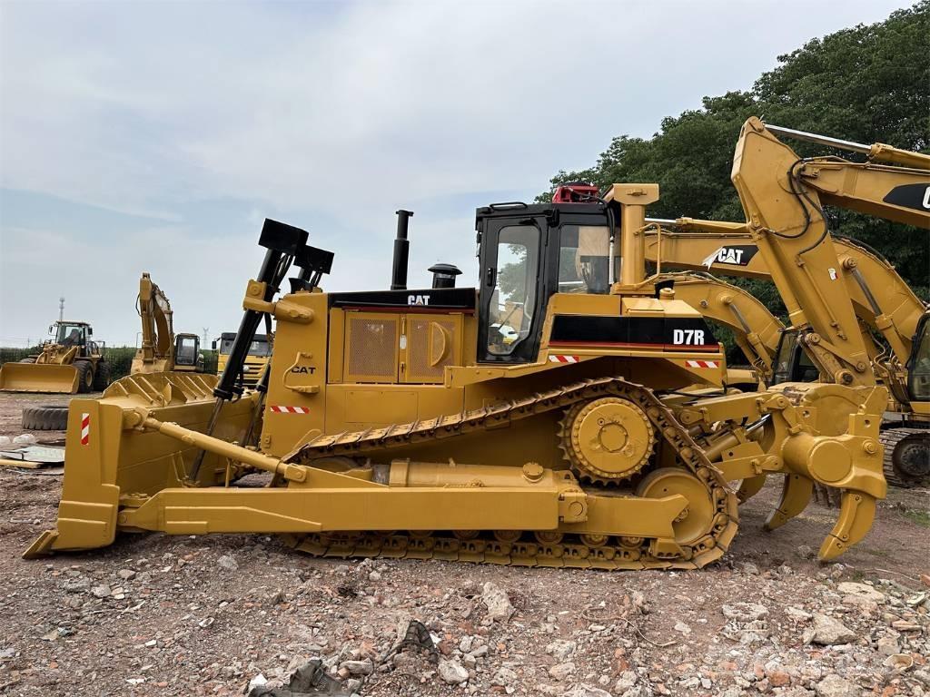 CAT D 7 R lánctalpas dózerek