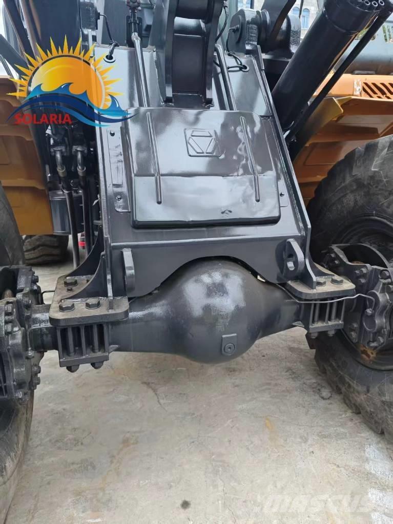 XCMG LW 500 HV Gumikerekes homlokrakodók