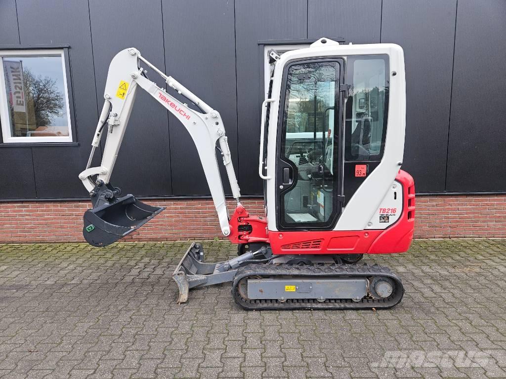 Takeuchi TB216 Mini kotrók < 7t
