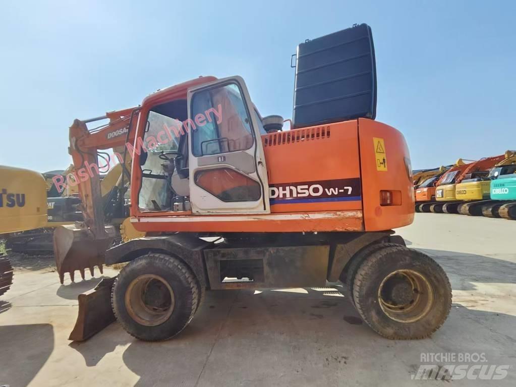 Doosan DH 150 W-7 Gumikerekes kotrók