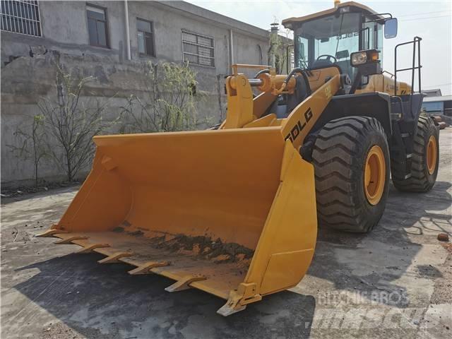 SDLG LG956L Gumikerekes homlokrakodók