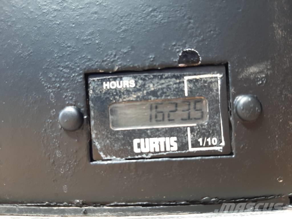 Mecalac TA 3 H Mezei dömperek