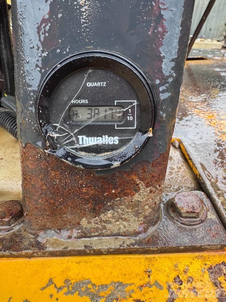 Thwaites 3 tonne Mezei dömperek