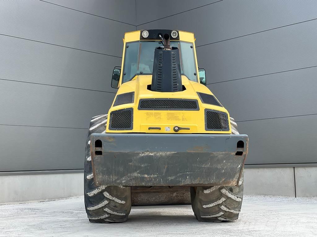Bomag BW 216 DH-4i Egydobos hengerek