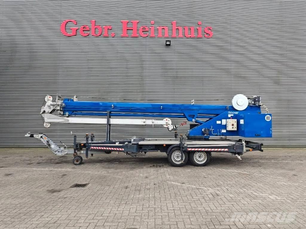 Böcker AHK 30/1500 Terepdaruk