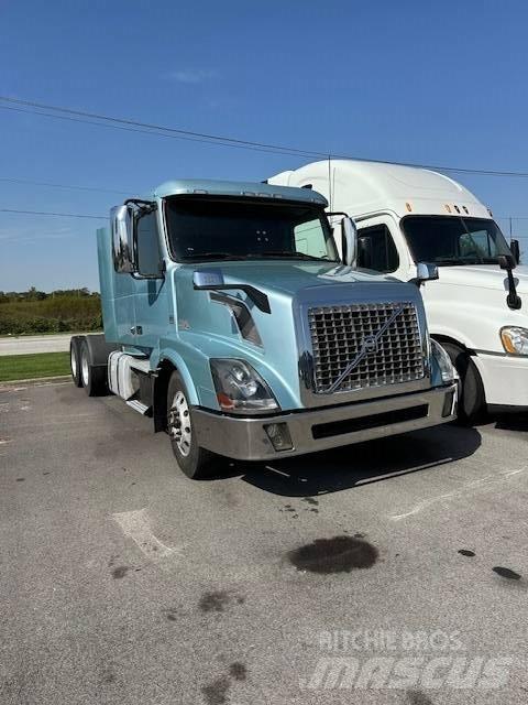 Volvo VNL 430 Nyergesvontatók