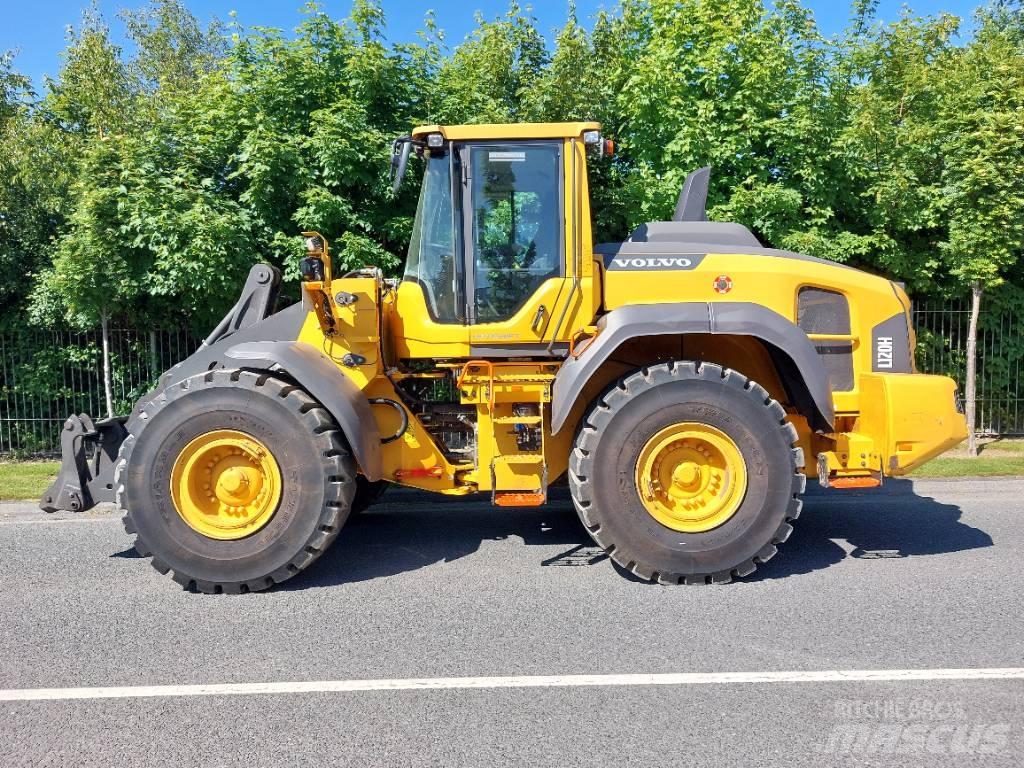 Volvo L120H Gumikerekes homlokrakodók
