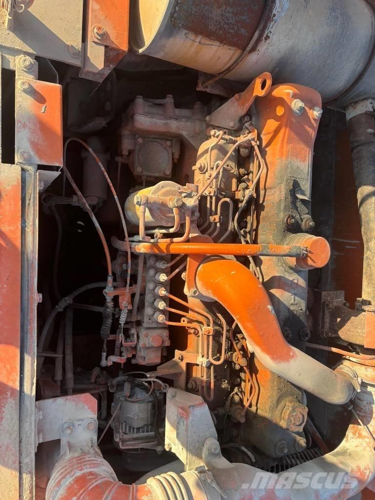 Hitachi EX 355 Lánctalpas kotrók
