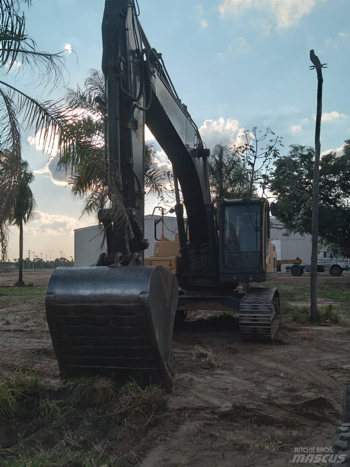 Volvo EC 250 D L Lánctalpas kotrók