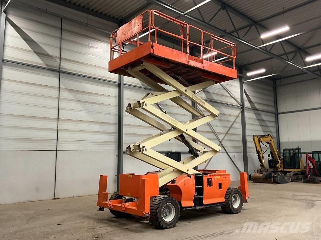 JLG 3394 RT Ollós emelők