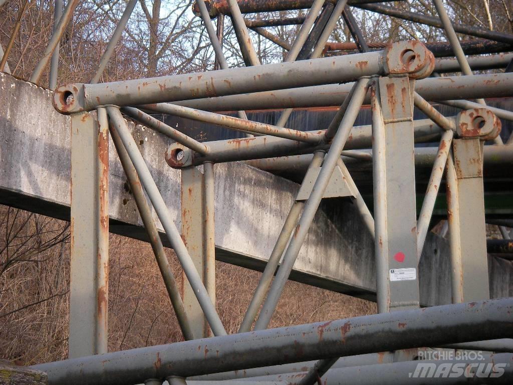 Sennebogen 670 Köteles kotrók