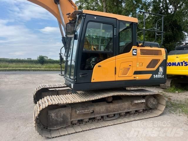 Hyundai HX140LC Lánctalpas kotrók