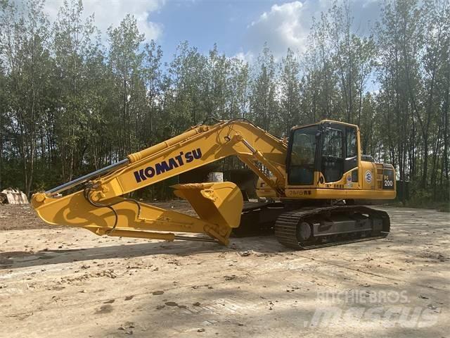 Komatsu PC200-8 Lánctalpas kotrók