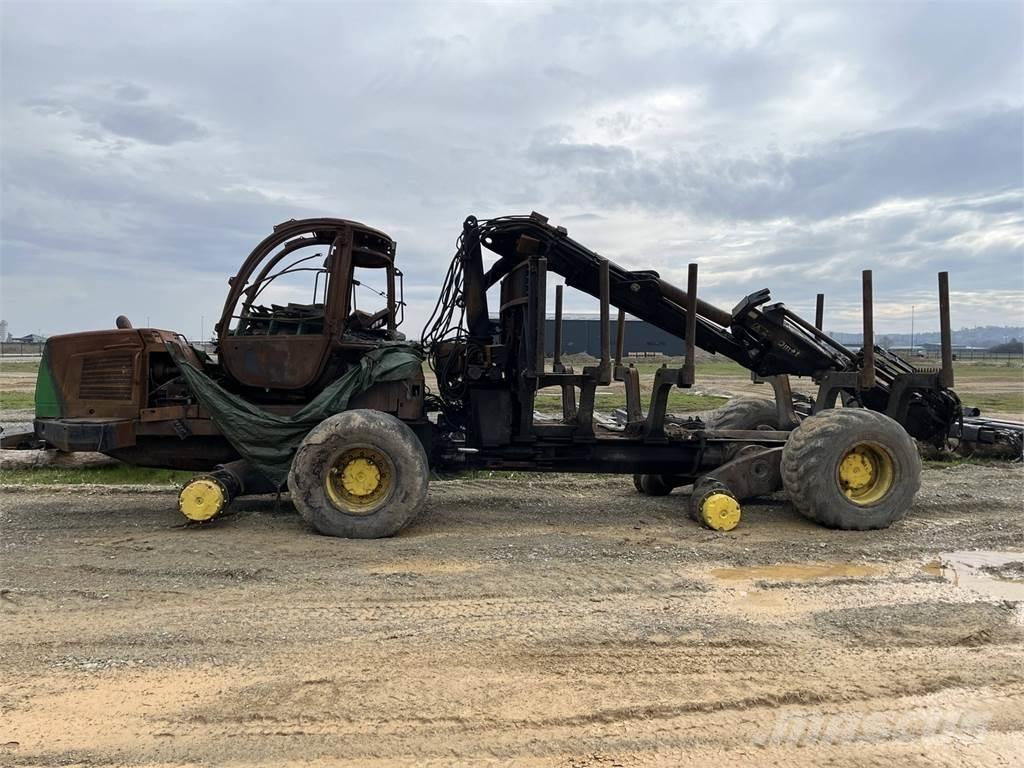 John Deere 1510E Kihordók