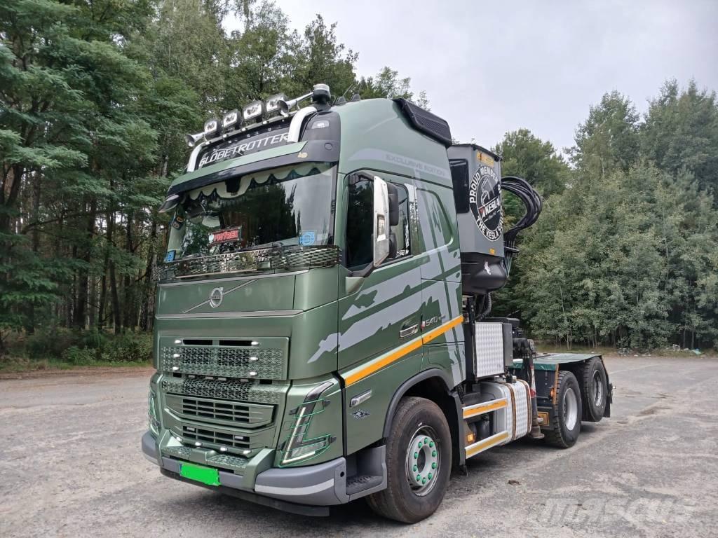 Volvo FH Deszkaszállító teherautók