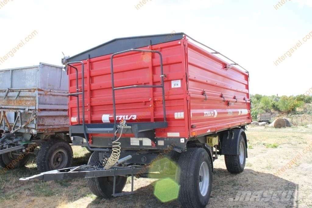 Metal-Fach T-711/3 Billenő pótkocsik