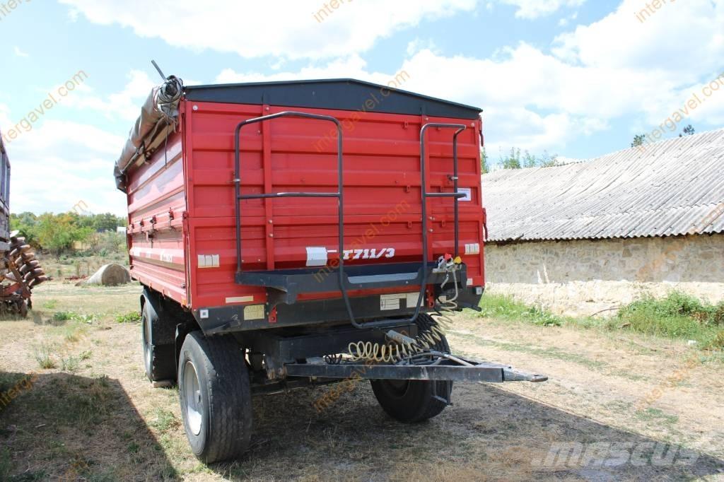 Metal-Fach T-711/3 Billenő pótkocsik