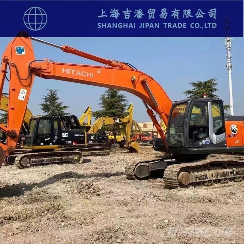 Hitachi ZX 250 Lánctalpas kotrók