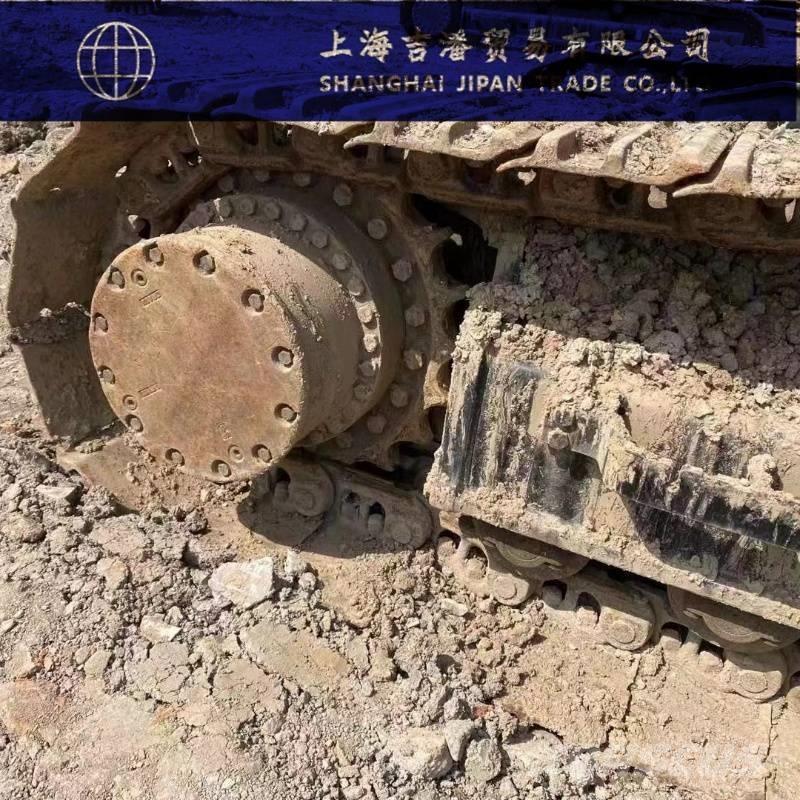 Hitachi ZX 250 Lánctalpas kotrók