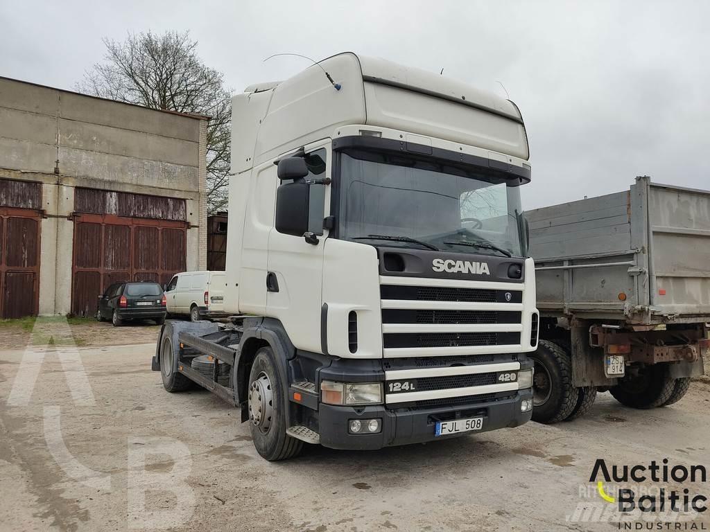 Scania R 124 LA Nyergesvontatók