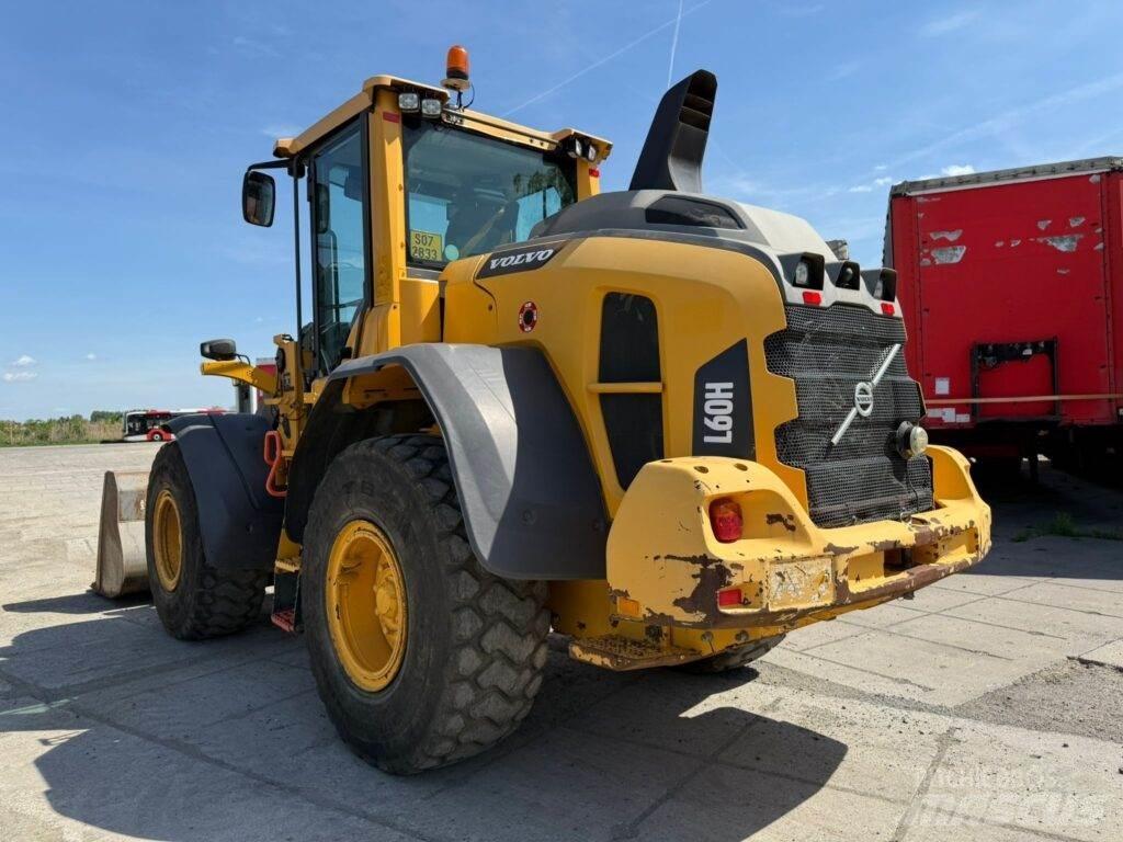 Volvo L60H Gumikerekes homlokrakodók