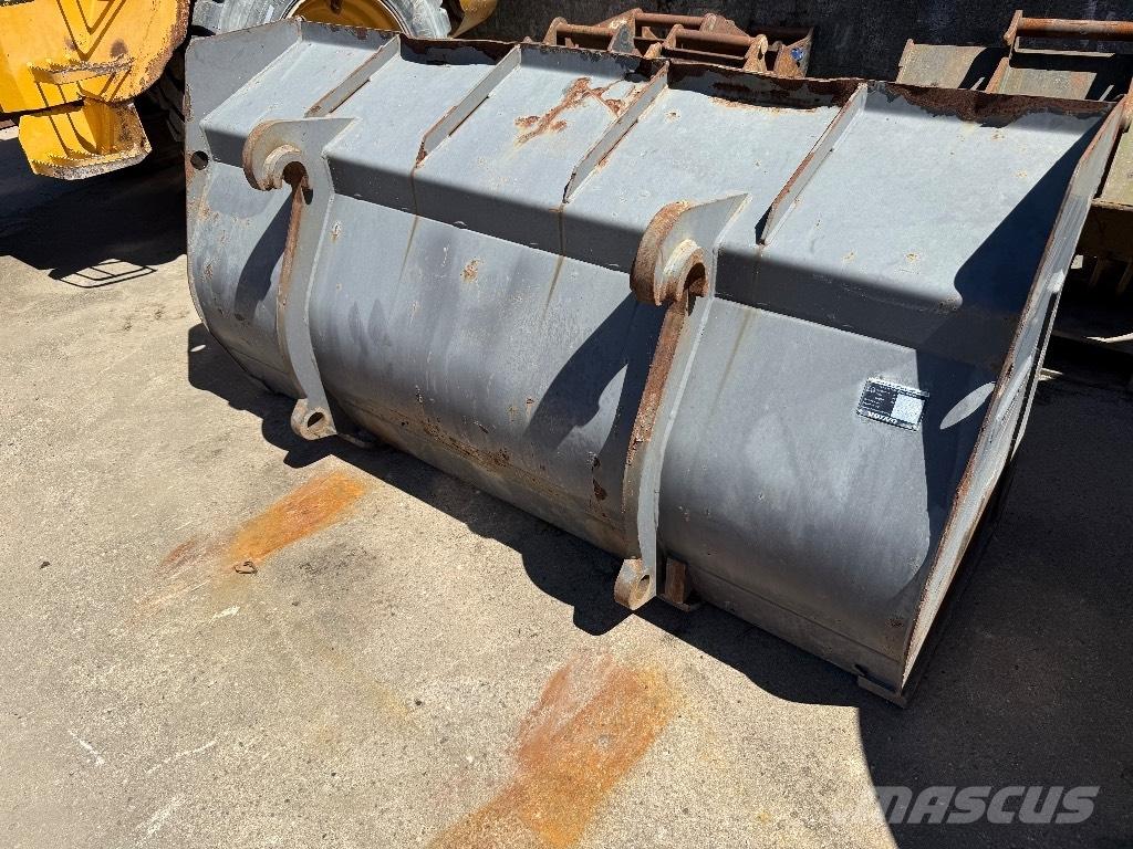 Volvo L 45 B Gumikerekes homlokrakodók