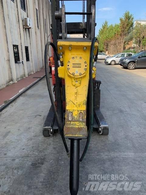 Atlas Copco SB 702 Fejtőgépek