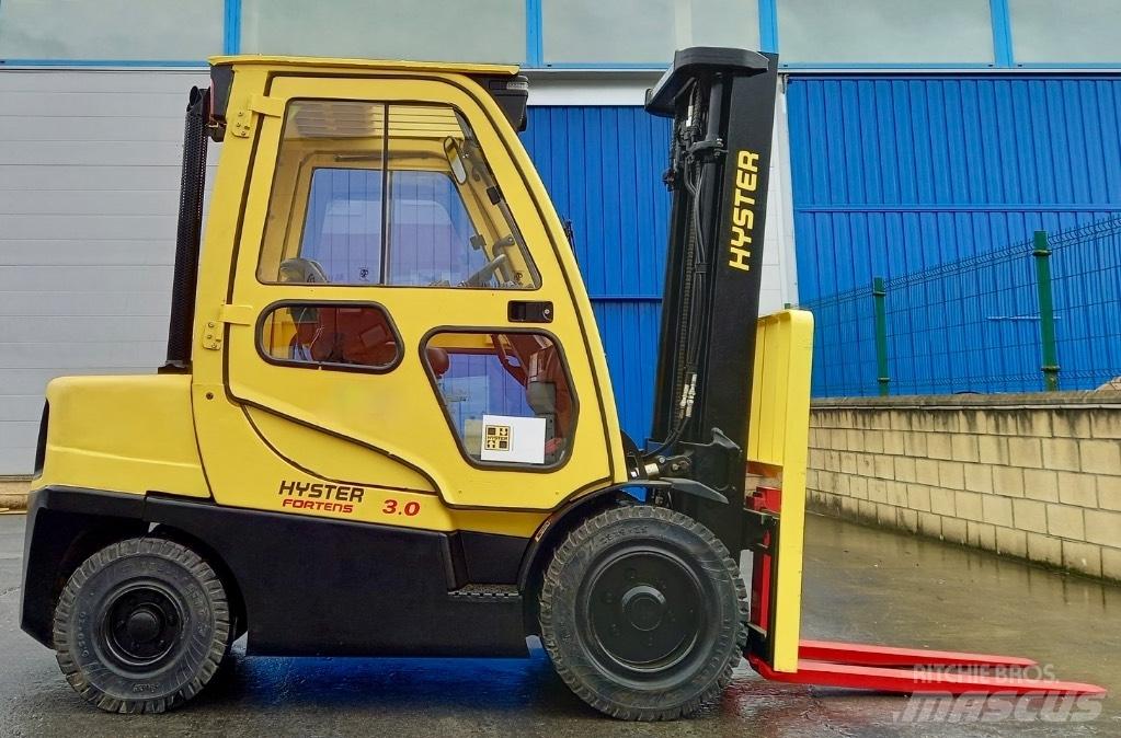 Hyster H 30 FT Dízel targoncák