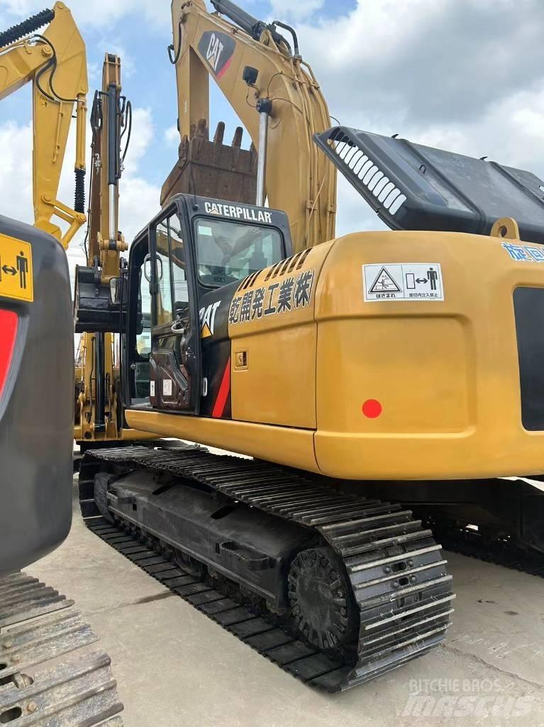 CAT CAT323D Lánctalpas kotrók