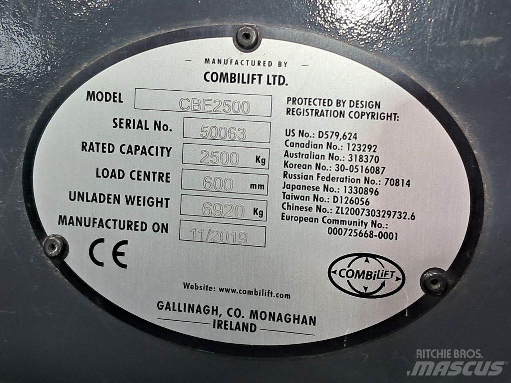 Combilift CBE2500 Oldalvillás targonca