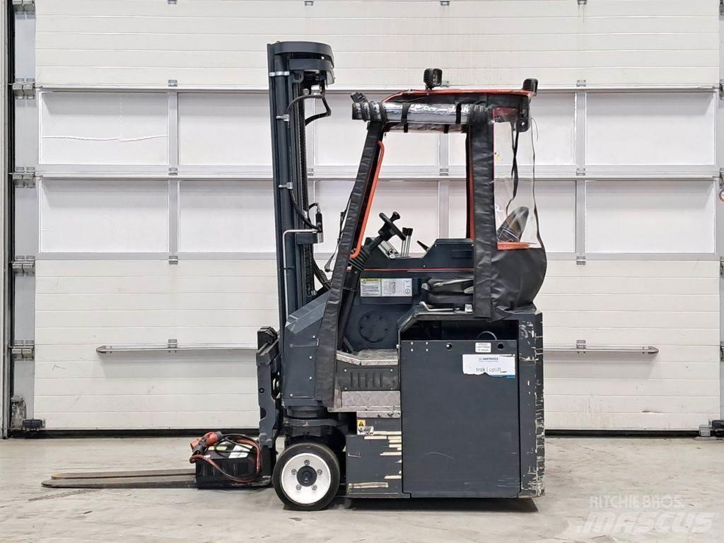 Combilift CBE2500 Oldalvillás targonca