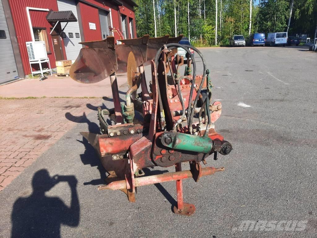 Kverneland E160 4x16 Váltvaforgató ekék