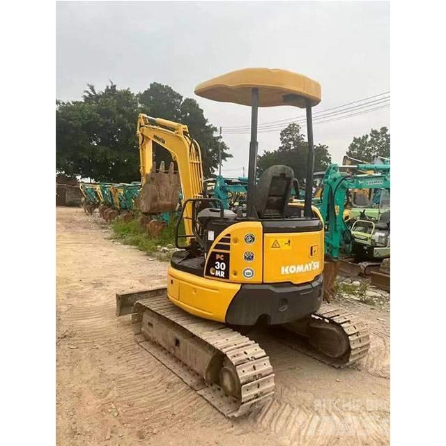 Komatsu PC 30 Lánctalpas kotrók