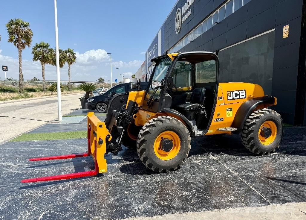 JCB 527-55 Teleszkópos rakodók