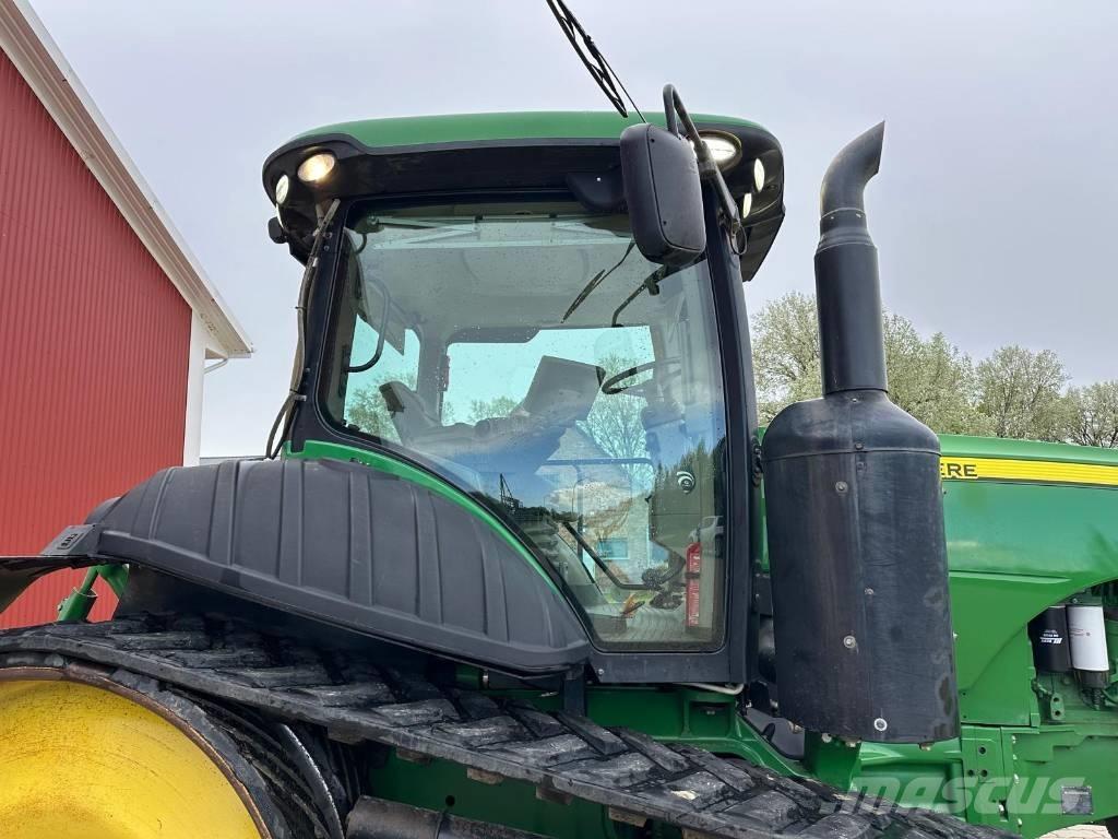 John Deere 8435 RT Traktorok
