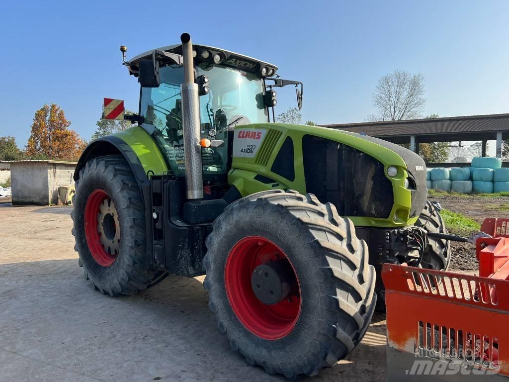 CLAAS Axion 930 Traktorok