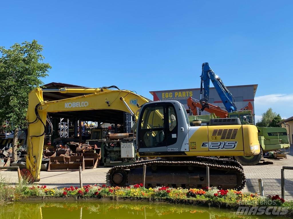 New Holland E 215 Lánctalpas kotrók
