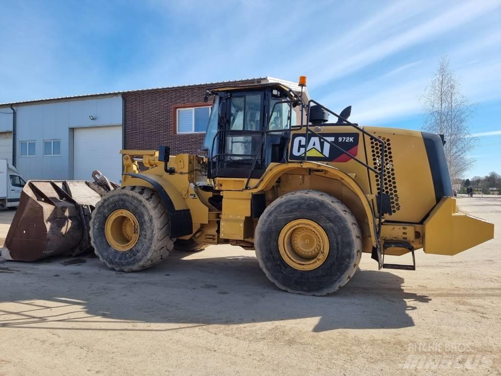 CAT 972 K Gumikerekes homlokrakodók