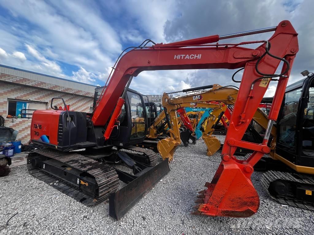 Hitachi ZX 70 Közepes (midi) kotrók 7 t - 12 t