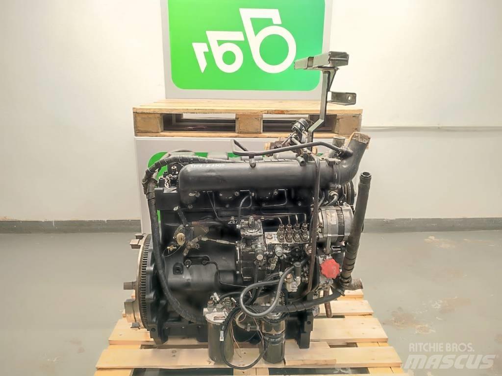 Zetor 78002002 Z1305 Motorok