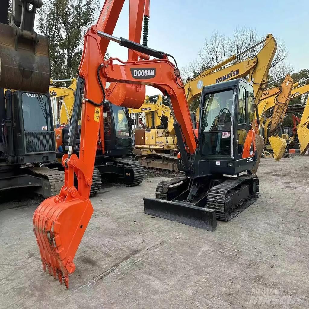 Doosan DX 60-9C Mini kotrók < 7t