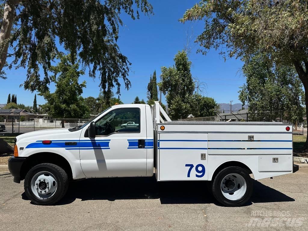 Ford F 450 Műszaki mentők