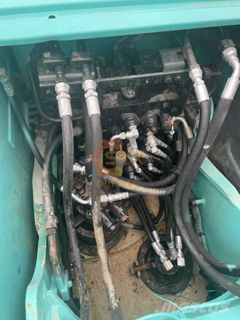 Kobelco SK 140 Lánctalpas kotrók