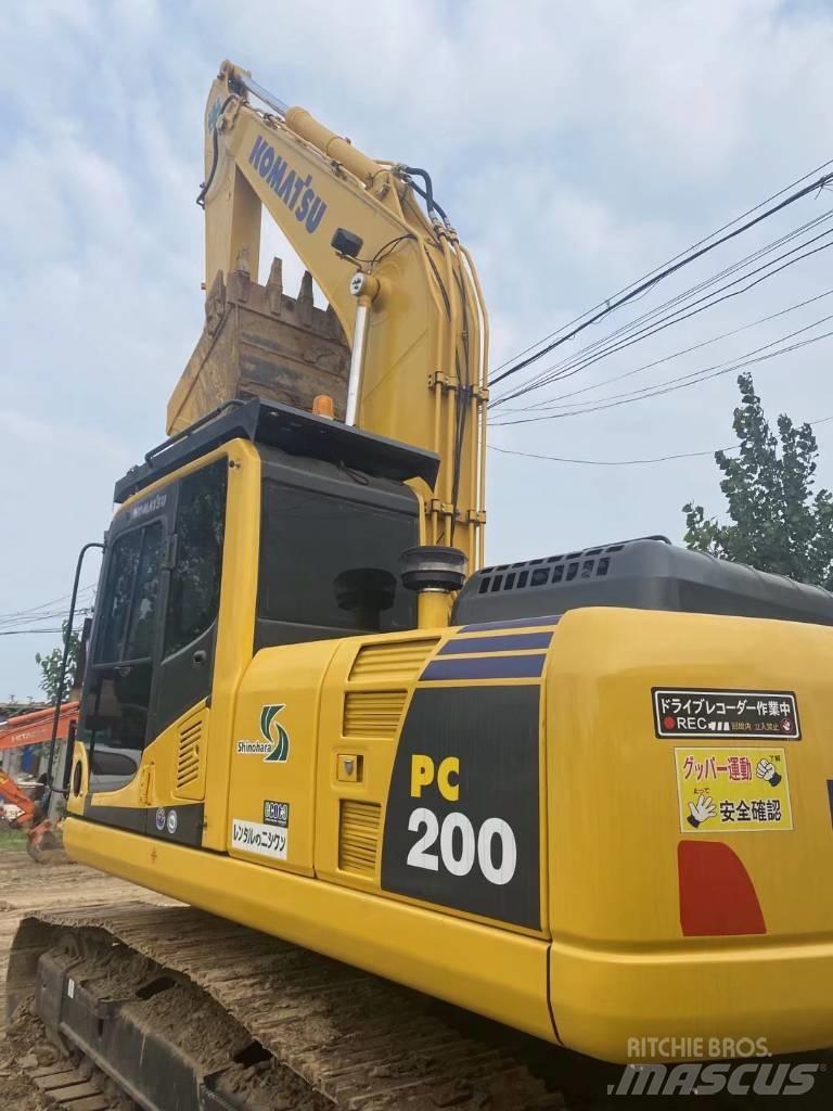 Komatsu pc200-8 Lánctalpas kotrók