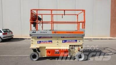JLG 2646ES Ollós emelők