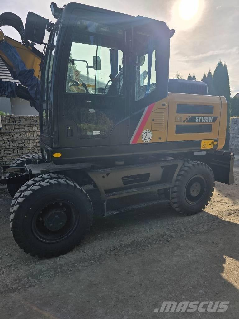 Sany SY 155 W Gumikerekes kotrók