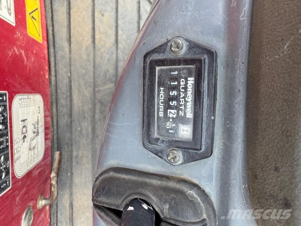Yanmar SV08 (1D477) Mini kotrók < 7t