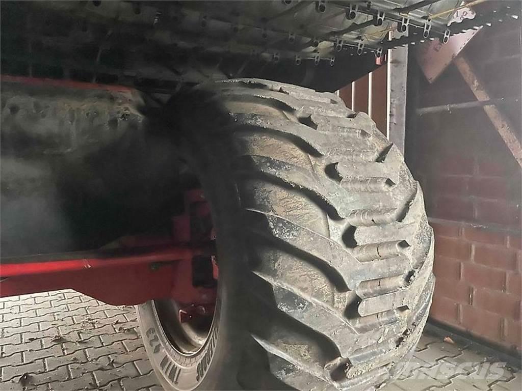 Grimme SE 150-60 Burgonya kombájnok és kiszedők