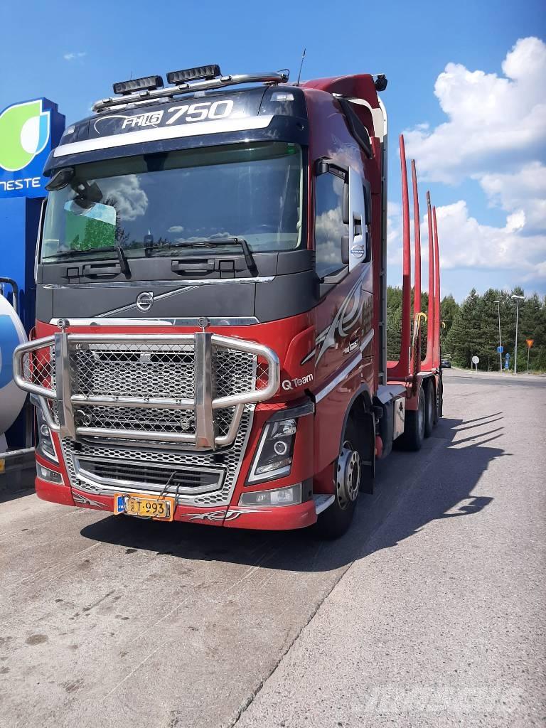 Volvo FH 16 Rönkszállító teherautók