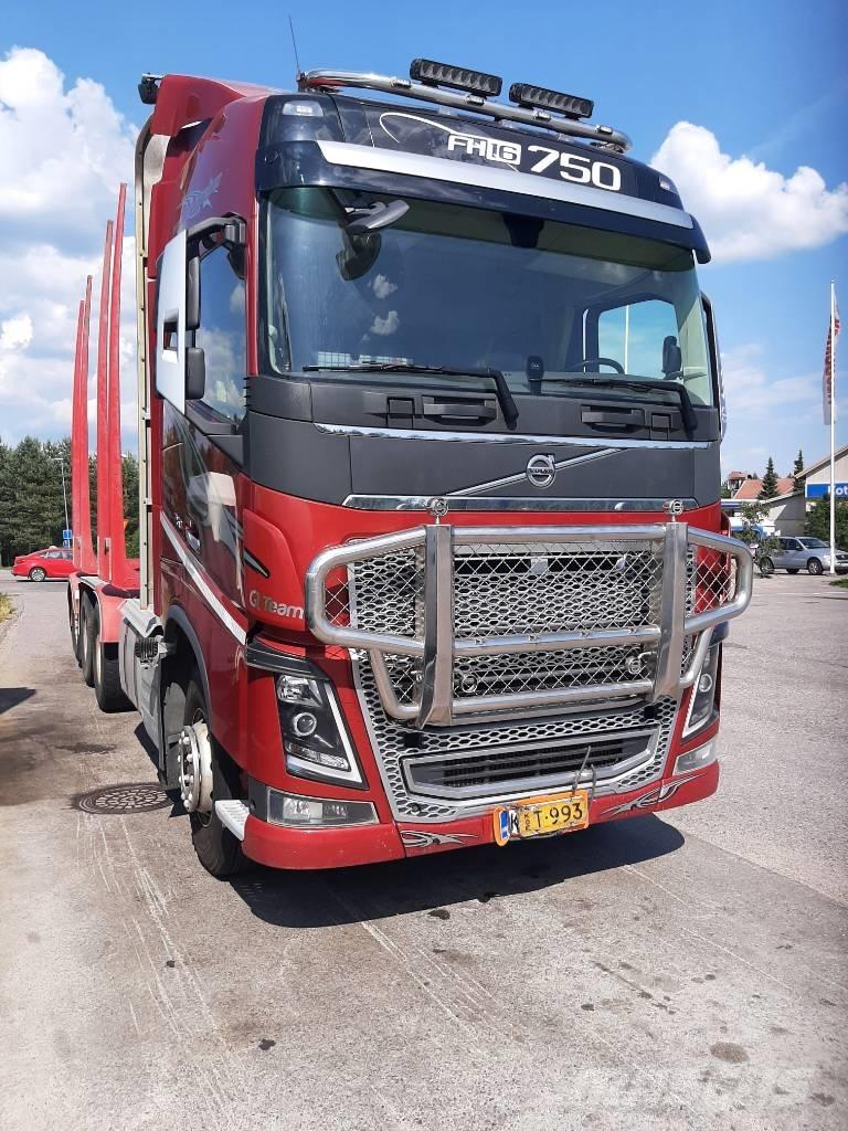 Volvo FH 16 Rönkszállító teherautók
